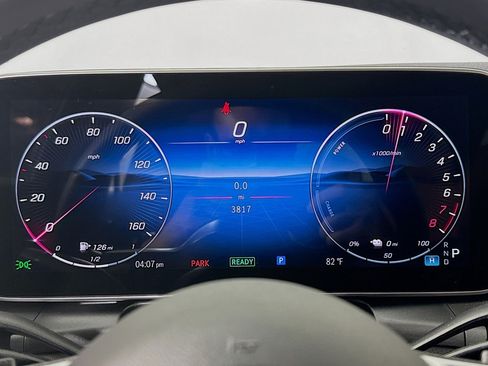 Certified 2025 Mercedes-Benz GLC 350e 4MATIC image 20