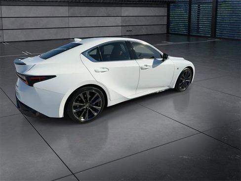 Certified 2024 Lexus IS 300 F Sport image 8