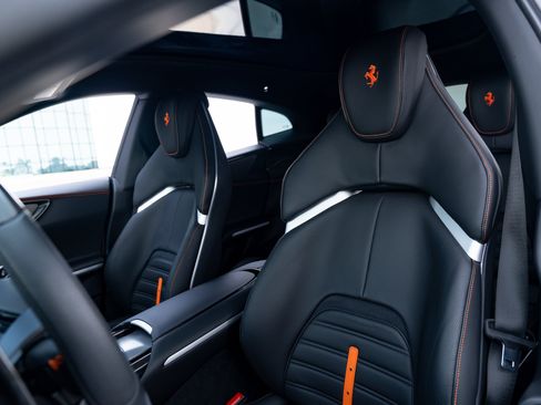 Certified 2024 Ferrari Purosangue AWD/4WD image 95