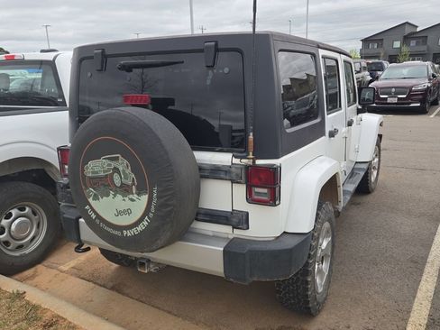 Used 2013 Jeep Wrangler Unlimited Sahara w/ Connectivity Group image 3