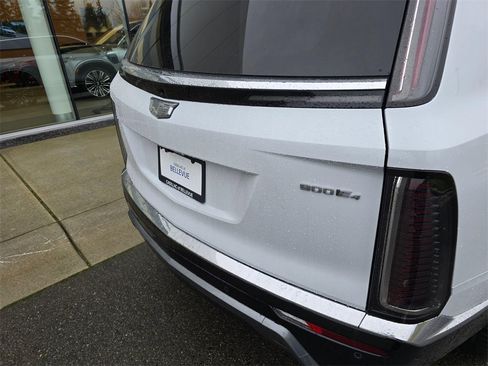 New 2026 Cadillac Vistiq Premium Luxury image 15