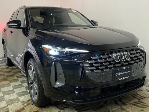 New 2025 Audi Q5 Premium Plus image 1