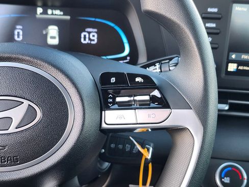 New 2026 Hyundai Elantra SE FWD image 26
