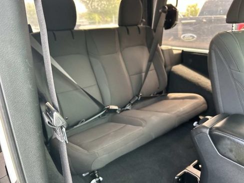 Used 2022 Jeep Wrangler Sport AWD/4WD image 22