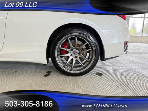 Used 2017 INFINITI Q60 Red Sport 400 image 40