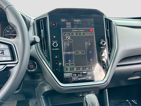 Certified 2024 Subaru Crosstrek 2.5i Limited w/ Crosstrek Mirror Package image 16