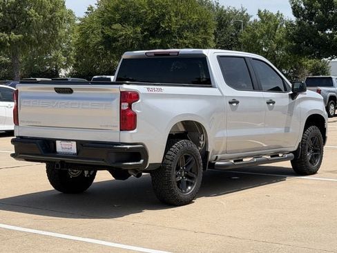 Used 2022 Chevrolet Silverado 1500 Custom Trail Boss AWD/4WD image 4