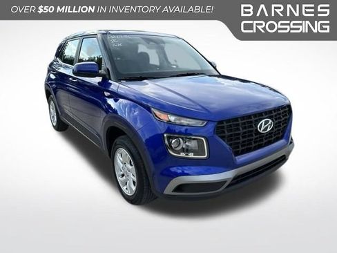 Used 2026 Hyundai Venue SE FWD image 1