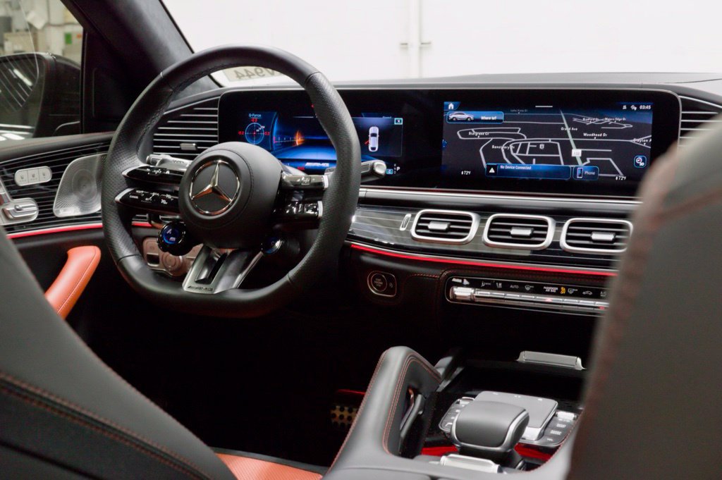 Used 2026 Mercedes-Benz GLE 63 AMG S w/ AMG Night Package image 29