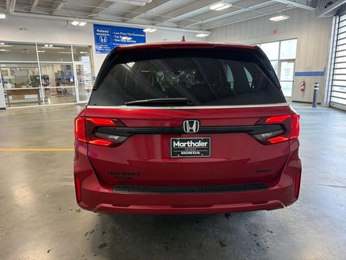Used 2026 Honda Odyssey Sport-L image 7