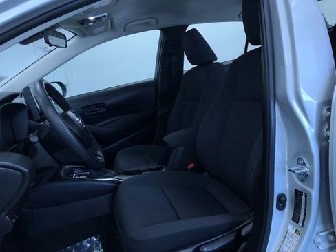 Certified 2025 Toyota Corolla LE image 18