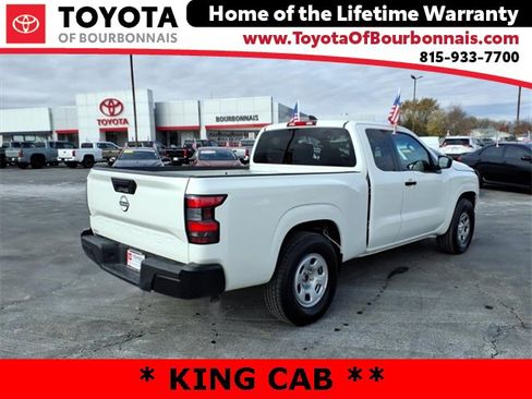 Used 2022 Nissan Frontier S image 3