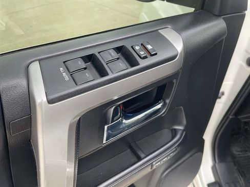 Used 2018 Toyota 4Runner Limited AWD/4WD image 83