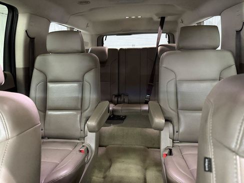 Used 2017 Chevrolet Suburban Premier AWD/4WD image 13
