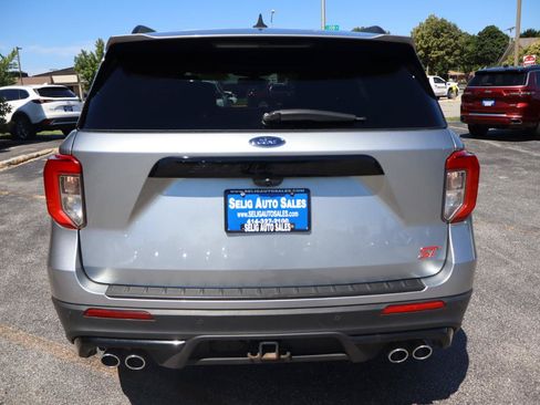 Used 2022 Ford Explorer ST AWD/4WD image 6