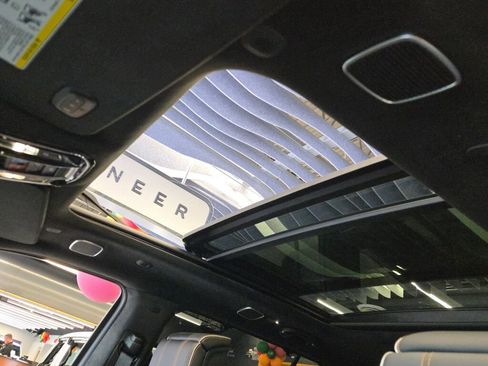 New 2025 Jeep Grand Wagoneer Series III w/ Rear Seat Video Group 1 image 27