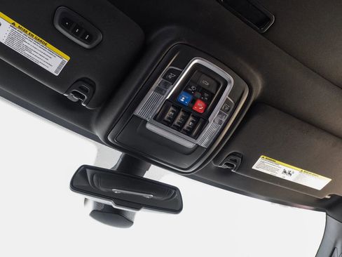 Used 2020 RAM 3500 Limited AWD/4WD image 39