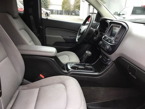 Used 2018 Chevrolet Colorado W/T image 5