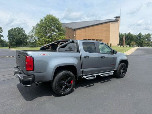 Used 2021 Chevrolet Colorado LT w/ Redline Special Edition AWD/4WD image 6