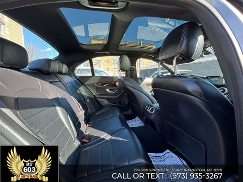 Used 2019 Mercedes-Benz C 300 4MATIC Sedan image 8