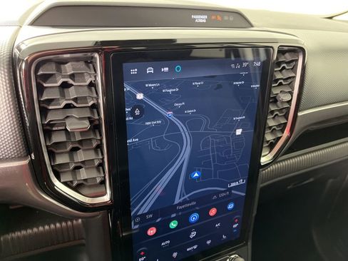 Used 2025 Ford Ranger XLT w/ Equipment Group 301A High image 28