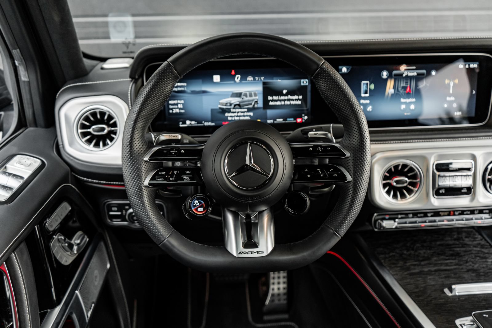 Used 2025 Mercedes-Benz G 63 AMG 4MATIC image 30