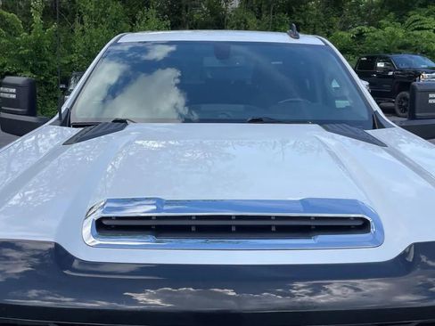 Used 2020 Chevrolet Silverado 2500 LT w/ All Star Edition AWD/4WD image 17