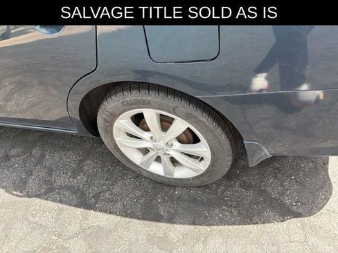 Used 2017 Nissan Versa FWD image 23