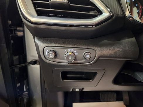 Used 2023 Chevrolet TrailBlazer LT image 19