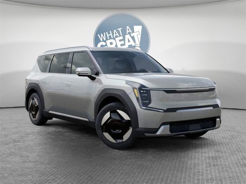 New 2026 Kia EV9 Wind image 8