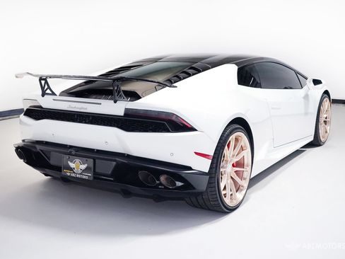 Used 2015 Lamborghini Huracan LP 610-4 AWD/4WD image 6