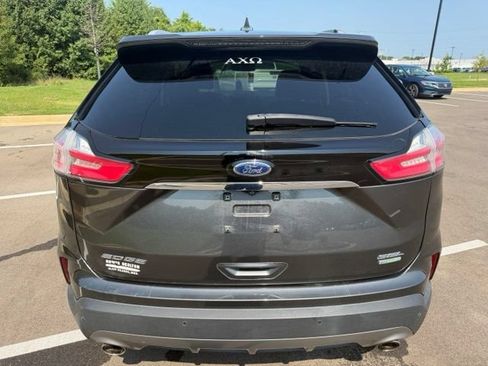 Used 2020 Ford Edge SEL w/ Convenience Package FWD image 6
