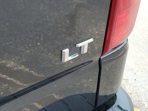 Used 2023 Chevrolet Silverado 1500 LT AWD/4WD image 32