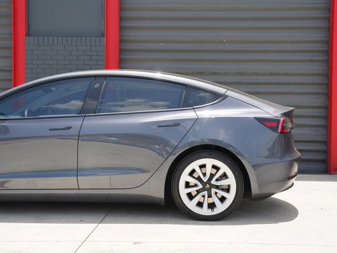 Used 2023 Tesla Model 3 Standard Range RWD image 10