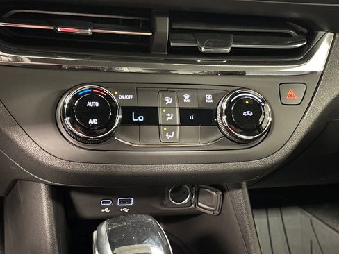 New 2026 Buick Envista Preferred w/ Advanced Safety Package FWD image 35