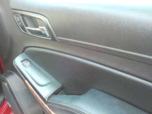 Used 2015 Chevrolet Tahoe LTZ RWD image 42