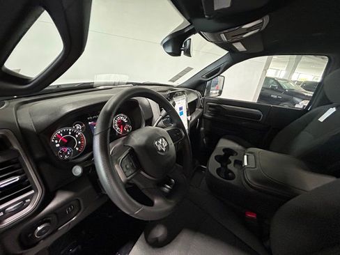 Used 2024 RAM 3500 Tradesman image 30