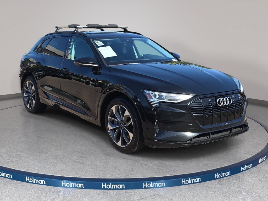 Used 2021 Audi e-tron Premium w/ Black Optic Package AWD/4WD image 4