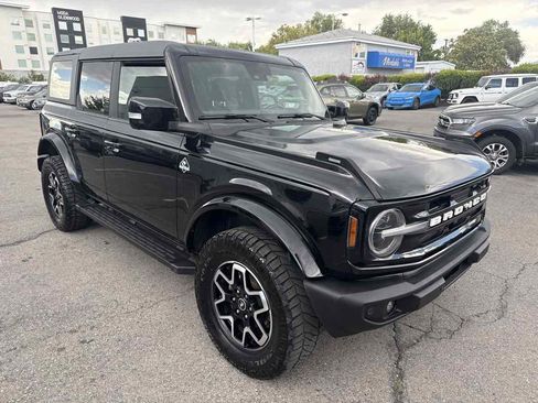 Used 2021 Ford Bronco Outer Banks AWD/4WD image 4