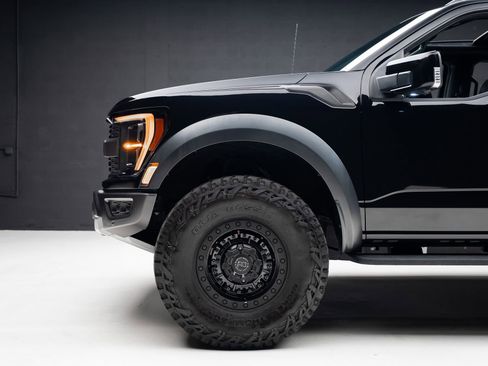 Used 2022 Ford F150 Raptor w/ Equipment Group 801A High AWD/4WD image 19