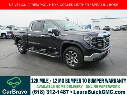 Used 2022 GMC Sierra 1500 SLT w/ SLT Premium Package