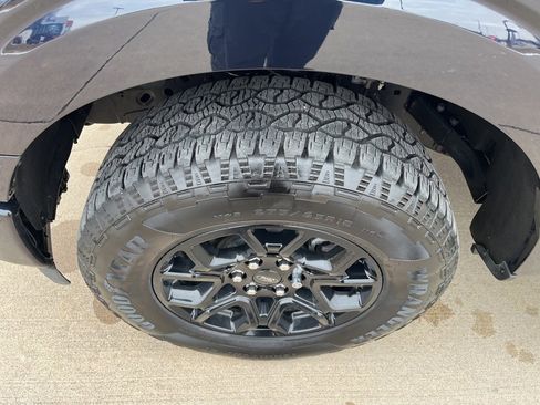 Used 2025 Ford F150 XLT w/ Equipment Group 302A MID image 9