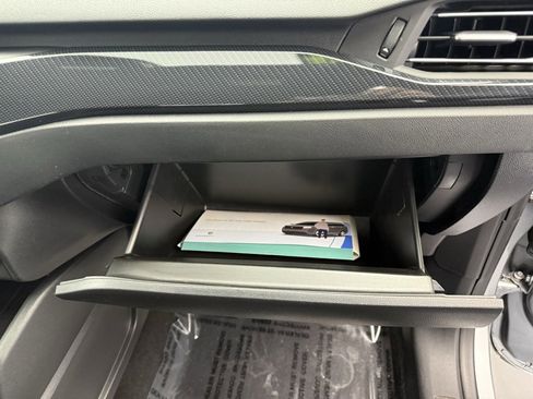 Used 2024 Ford Escape ST-Line image 49