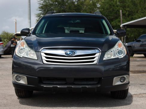 Used 2010 Subaru Outback 2.5i Premium AWD/4WD image 17