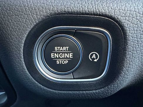 Used 2026 Mercedes-Benz GLE 450 4MATIC image 39