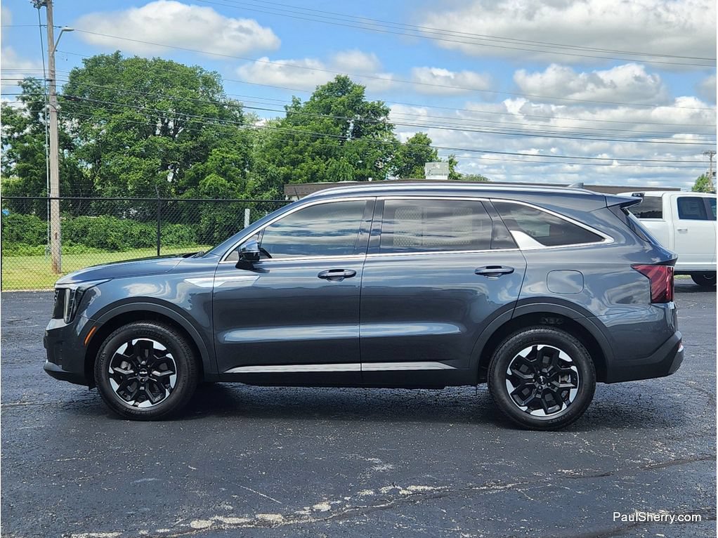 Used 2024 Kia Sorento S AWD/4WD image 14