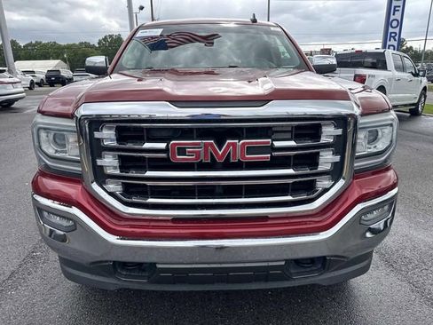 Used 2018 GMC Sierra 1500 SLT w/ SLT Premium Package AWD/4WD image 2