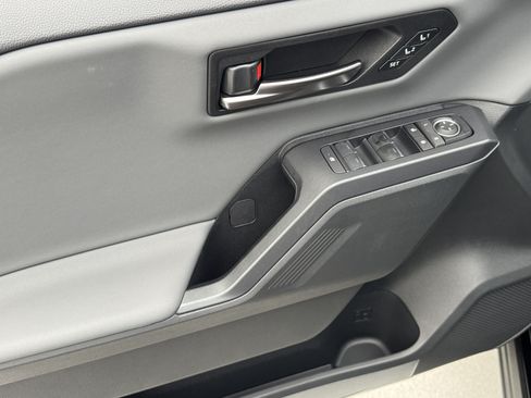 New 2026 Toyota RAV4 XSE AWD/4WD image 18