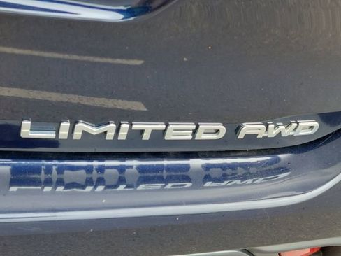 Used 2024 Toyota Highlander Limited AWD/4WD image 50