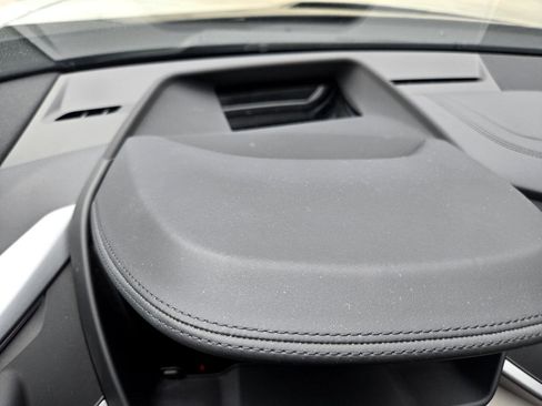 Used 2015 BMW i8 image 27